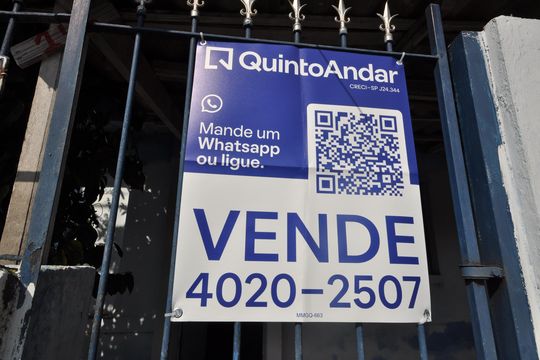 Placa de casa à venda com 1 quarto, 302m² em Jardim Daysy, São Paulo