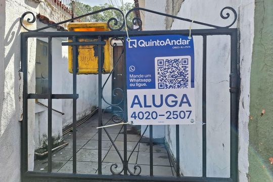 Placa de casa para alugar com 2 quartos, 100m² em Santa Rosa, Niterói