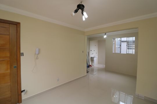 Sala de apartamento à venda com 2 quartos, 48m² em Vila Ema, São Paulo