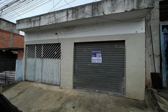Fachada+Placa de casa para alugar com 2 quartos, 80m² em Conjunto Habitacional Santa Etelvina Ii, São Paulo