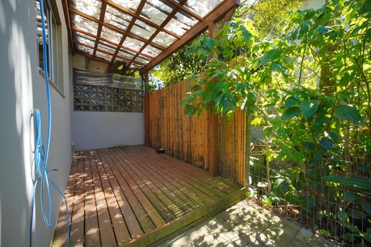 Área externa de casa para alugar com 3 quartos, 130m² em Campeche, Florianópolis