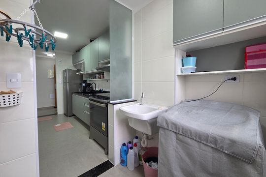 Área de Serviço de apartamento para alugar com 2 quartos, 87m² em Vila Sao Paulo, Praia Grande