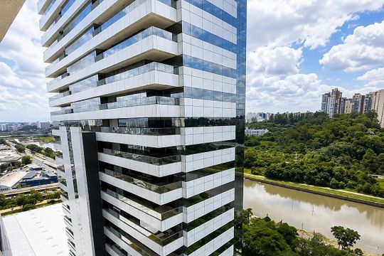 Vista de kitnet/studio para alugar com 1 quarto, 49m² em Cidade Monções, São Paulo