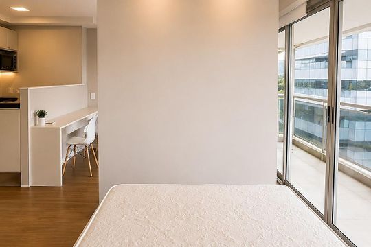 Quarto de kitnet/studio para alugar com 1 quarto, 49m² em Cidade Monções, São Paulo
