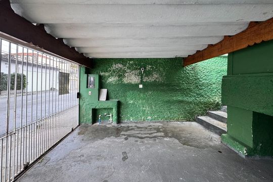 Garagem de casa à venda com 2 quartos, 130m² em Centro, São Bernardo do Campo