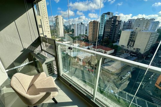 Varanda de kitnet/studio para alugar com 1 quarto, 24m² em Jardim das Acacias, São Paulo