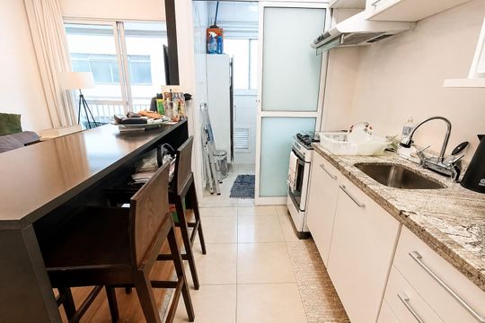 Cozinha de apartamento à venda com 2 quartos, 55m² em Bela Vista, São Paulo
