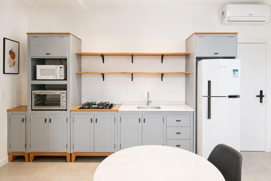 Cozinha de kitnet/studio para alugar com 1 quarto, 37m² em Pantanal, Florianópolis
