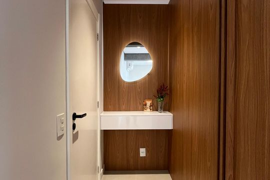 Corredor de apartamento para alugar com 2 quartos, 75m² em Jardim Prudência, São Paulo