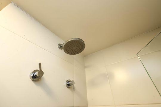 Banheiro de kitnet/studio à venda com 1 quarto, 36m² em Vila Mariana, São Paulo