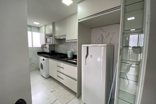 Cozinha de apartamento para alugar com 2 quartos, 48m² em Jardim Peri Peri, São Paulo