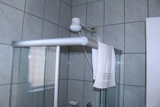 Banheiro de apartamento para alugar com 1 quarto, 34m² em Vila Buarque, São Paulo