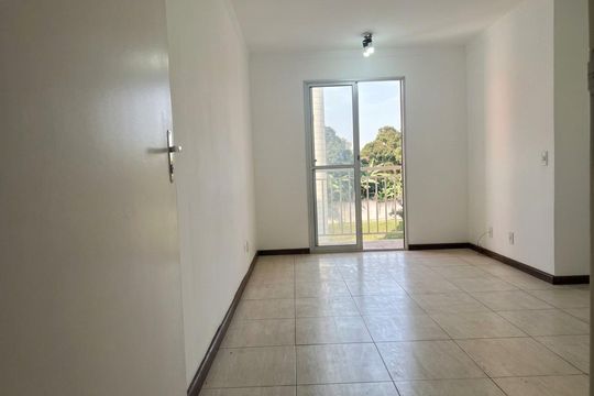 Sala de apartamento para alugar com 2 quartos, 55m² em Jardim Tatiana, Votorantim