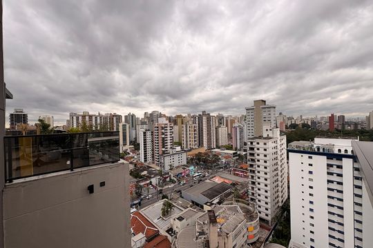 Vista da piscina  de apartamento para alugar com 2 quartos, 58m² em Jardim, Santo André