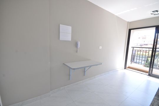 Cozinha de apartamento para alugar com 1 quarto, 27m² em Vila Dom Pedro Ii, São Paulo