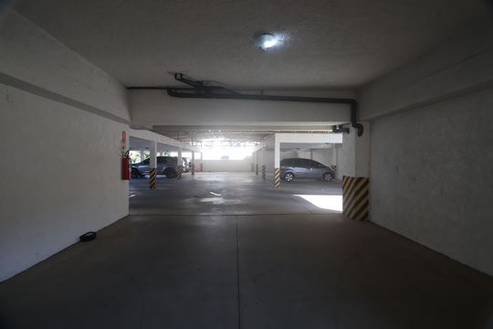 Garagem de apartamento à venda com 4 quartos, 304m² em Centro, Canoas
