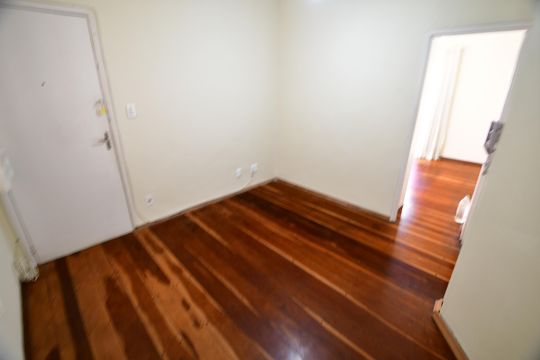 Sala de apartamento para alugar com 1 quarto, 45m² em Centro, Campinas