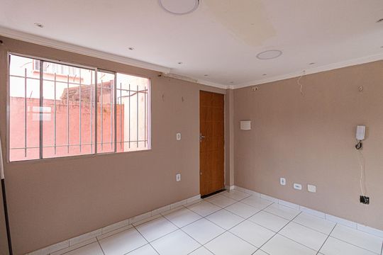 Sala de apartamento para alugar com 2 quartos, 49m² em Jardim Santa Etelvina, São Paulo