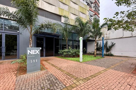 Fachada  de kitnet/studio para alugar com 1 quarto, 33m² em Santo Amaro, São Paulo