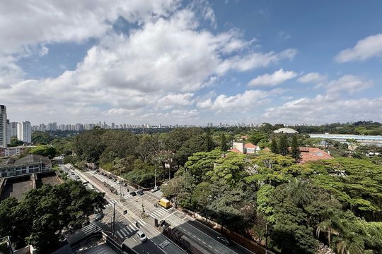 Vista  de kitnet/studio para alugar com 1 quarto, 33m² em Santo Amaro, São Paulo