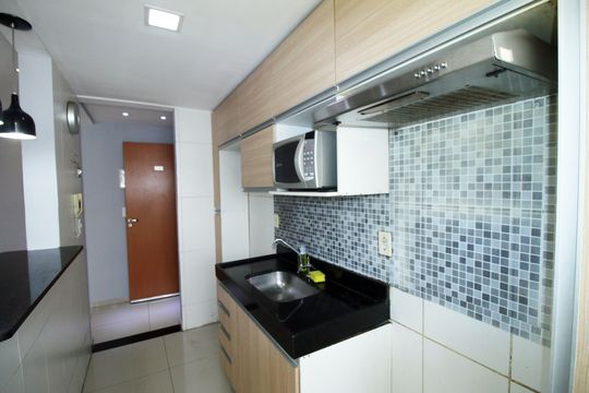 Cozinha de apartamento para alugar com 2 quartos, 50m² em Parada de Lucas, Rio de Janeiro