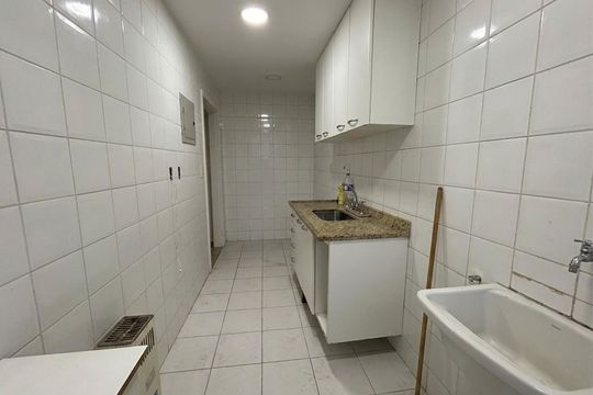 Cozinha de apartamento à venda com 2 quartos, 66m² em Barra Olímpica, Rio de Janeiro