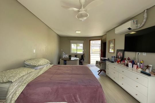 Casa à venda com 4 quartos, 59m² em Feitoria, São Leopoldo
