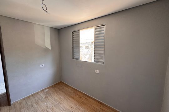 Casa para alugar com 2 quartos, 80m² em Jardim Barbacena, Cotia