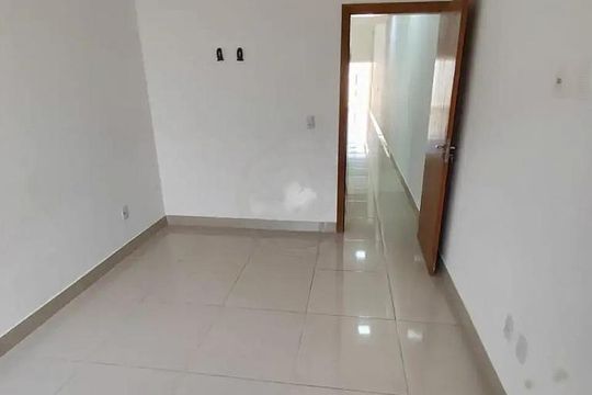 Casa à venda com 2 quartos, 90m² em Residencial Itaipú, Goiânia