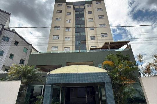 Fachada de apartamento à venda com 3 quartos, 81m² em Europa, Contagem