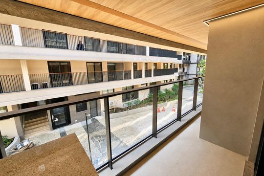 Varanda da sala de apartamento à venda com 2 quartos, 63m² em Gávea, Rio de Janeiro