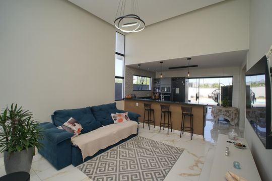 Casa para alugar com 3 quartos, 132m² em Jardim Atlântico, Maricá