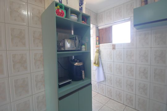 Cozinha de apartamento à venda com 3 quartos, 56m² em Conjunto Habitacional Brigadeiro Faria Lima, São Paulo