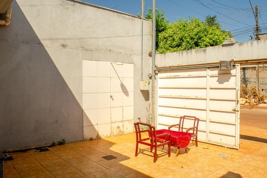 Garagem de casa para alugar com 3 quartos, 150m² em Residencial Sao Leopoldo, Goiânia