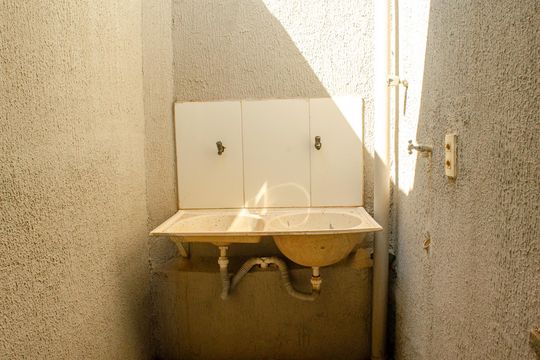 Área de Serviço de casa para alugar com 3 quartos, 150m² em Residencial Sao Leopoldo, Goiânia
