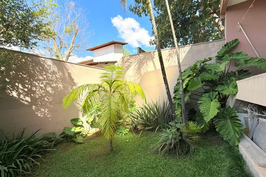 Quintal de casa à venda com 3 quartos, 250m² em Santo Amaro, São Paulo
