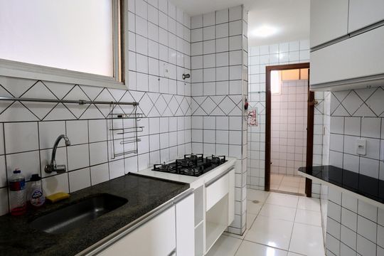 Cozinha de apartamento para alugar com 2 quartos, 68m² em Colégio Batista, Belo Horizonte