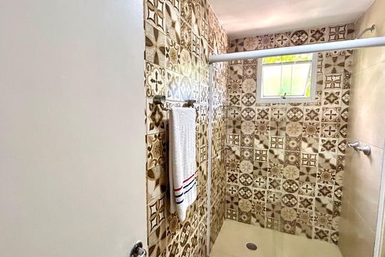 Banheiro de apartamento para alugar com 2 quartos, 46m² em Jardim Testae, Guarulhos