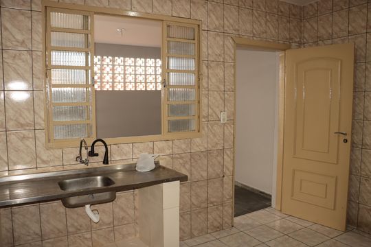 Casa para alugar com 1 quarto, 70m² em Jardim Sapopemba, São Paulo