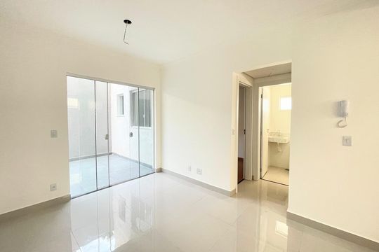 Apartamento à venda com 2 quartos, 65m² em Santa Branca, Belo Horizonte