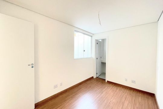 Quarto de apartamento à venda com 2 quartos, 65m² em Santa Branca, Belo Horizonte