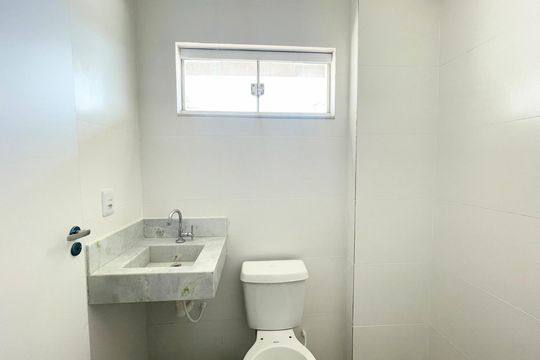 Banheiro de apartamento à venda com 2 quartos, 65m² em Santa Branca, Belo Horizonte