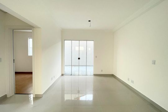 Apartamento à venda com 2 quartos, 67m² em Santa Branca, Belo Horizonte