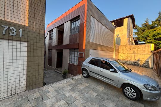 Garagem de casa de condomínio à venda com 2 quartos, 78m² em Itapoã, Belo Horizonte
