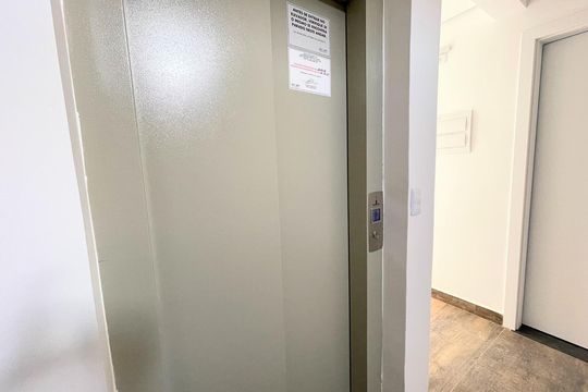 Área externa de apartamento à venda com 3 quartos, 85m² em Santa Branca, Belo Horizonte