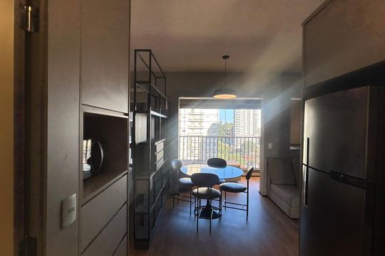 Sala de apartamento à venda com 1 quarto, 41m² em Santo Amaro, São Paulo