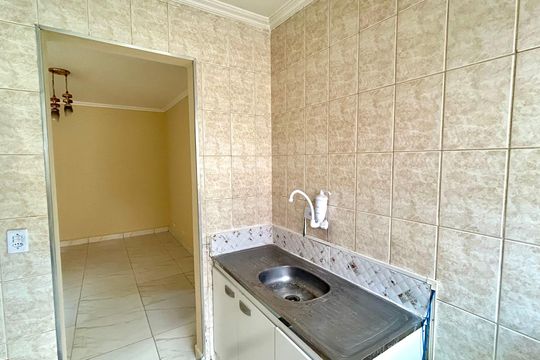 Cozinha de apartamento para alugar com 2 quartos, 50m² em Centro, Guarulhos