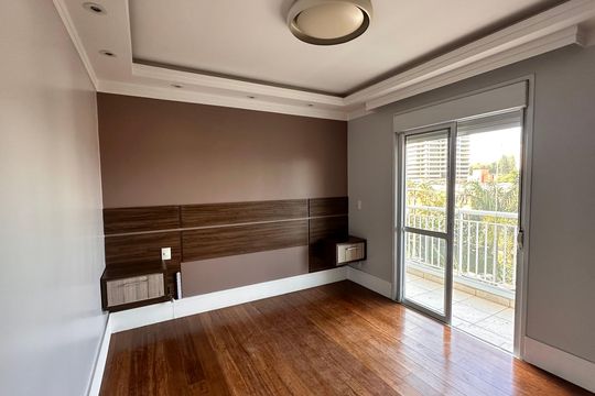 Apartamento para alugar com 3 quartos, 160m² em Santo Amaro, São Paulo