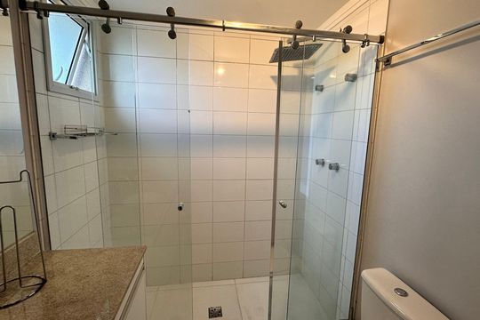 Apartamento para alugar com 3 quartos, 160m² em Santo Amaro, São Paulo