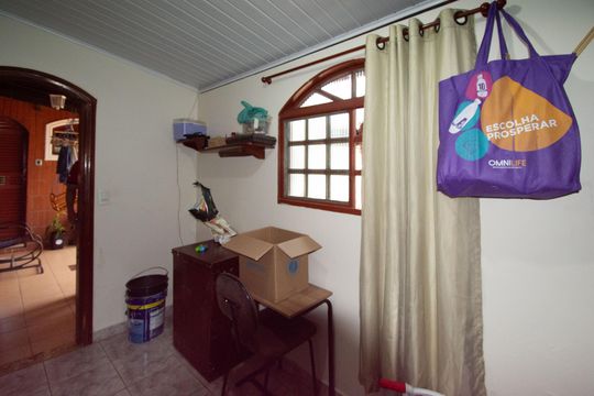 Casa para alugar com 5 quartos, 180m² em Taguatina, Brasília